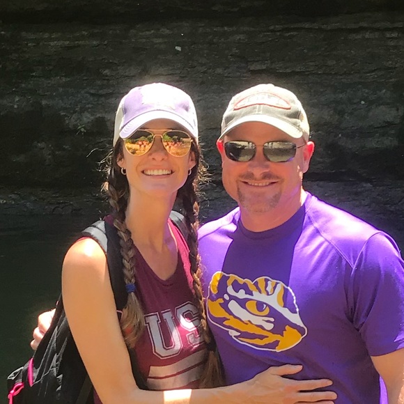 Meet your Posher, Ashley - Picture 2 of 2